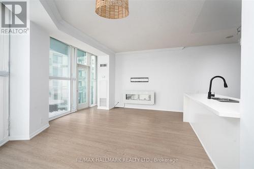 801 - 2067 Lake Shore Boulevard W, Toronto, ON - Indoor Photo Showing Other Room