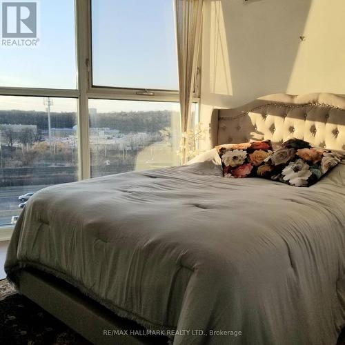 801 - 2067 Lake Shore Boulevard W, Toronto, ON - Indoor Photo Showing Bedroom