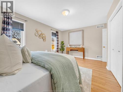 22 Golfway Drive, Essex, ON - Indoor Photo Showing Bedroom