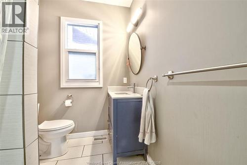 3264 Baby Street, Windsor, ON - Indoor Photo Showing Bathroom