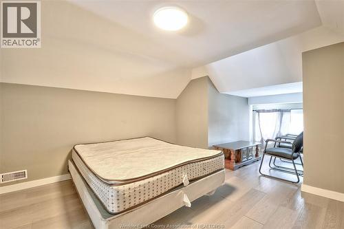 3264 Baby Street, Windsor, ON - Indoor Photo Showing Bedroom