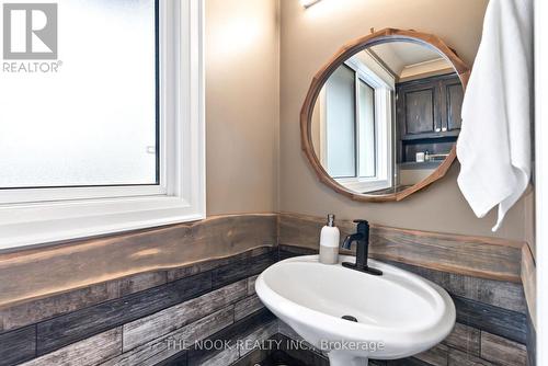 1857 Regional Road 3 Road, Clarington, ON - Indoor Photo Showing Bathroom