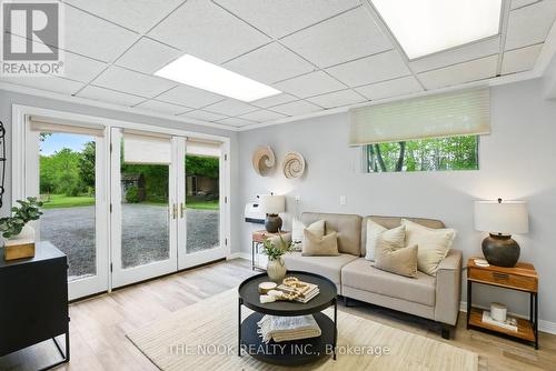 1857 Regional Road 3 Road, Clarington, ON - Indoor Photo Showing Living Room
