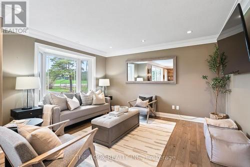 1857 Regional Road 3 Road, Clarington, ON - Indoor Photo Showing Living Room