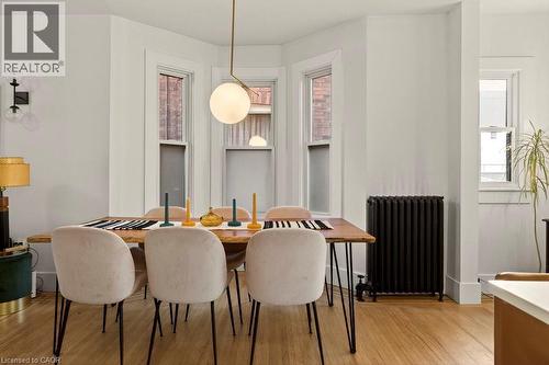 104 Garfield Avenue S, Hamilton, ON - Indoor Photo Showing Dining Room