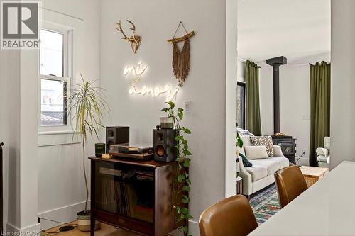 104 Garfield Avenue S, Hamilton, ON - Indoor