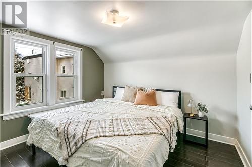 561 Ontario Street, Sudbury, ON - Indoor Photo Showing Bedroom