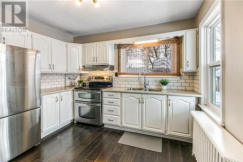 561 Ontario Street, Sudbury, ON - Indoor Photo Showing Kitchen With Double Sink
