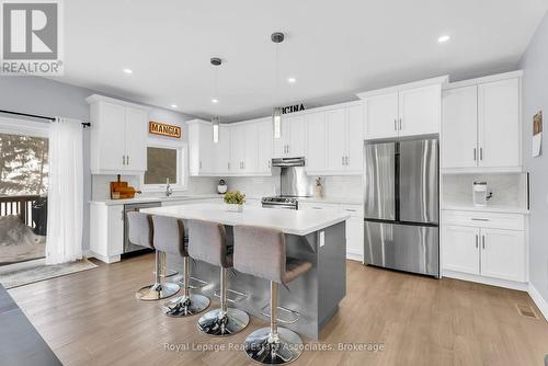 706183 County Rd 21, Mulmur, ON - Indoor Photo Showing Kitchen With Stainless Steel Kitchen With Upgraded Kitchen