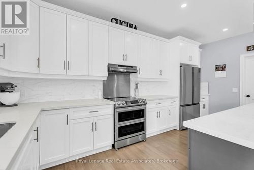 706183 County Rd 21, Mulmur, ON - Indoor Photo Showing Kitchen With Stainless Steel Kitchen