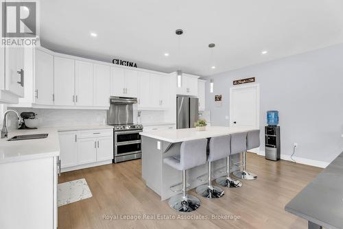 706183 County Rd 21, Mulmur, ON - Indoor Photo Showing Kitchen With Stainless Steel Kitchen