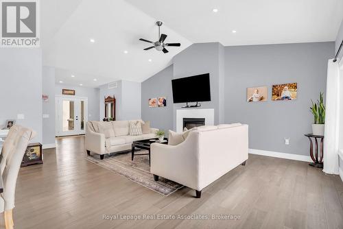 706183 County Rd 21, Mulmur, ON - Indoor Photo Showing Living Room With Fireplace