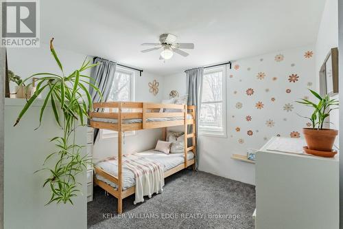 79 Wood Street, Brantford, ON - Indoor Photo Showing Bedroom