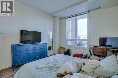 101, 8710 Horton Road Sw, Calgary, AB - Indoor Photo Showing Bedroom