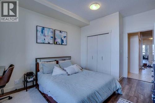 101, 8710 Horton Road Sw, Calgary, AB - Indoor Photo Showing Bedroom