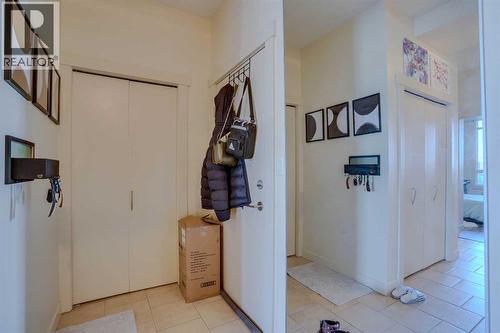 101, 8710 Horton Road Sw, Calgary, AB - Indoor Photo Showing Other Room