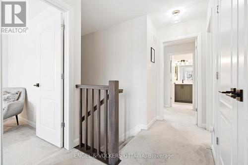 207 Argonaut Circle, Ottawa, ON - Indoor Photo Showing Other Room