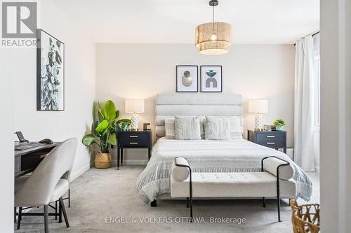 207 Argonaut Circle, Ottawa, ON - Indoor Photo Showing Bedroom