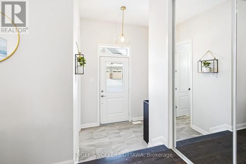 207 Argonaut Circle, Ottawa, ON - Indoor Photo Showing Other Room