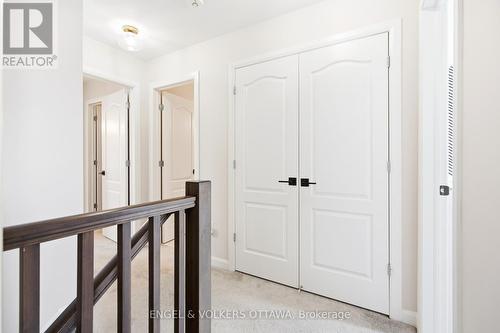207 Argonaut Circle, Ottawa, ON - Indoor Photo Showing Other Room
