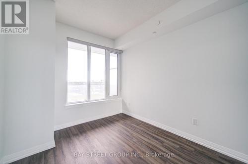 1509 - 75 Canterbury Place, Toronto, ON - Indoor Photo Showing Other Room