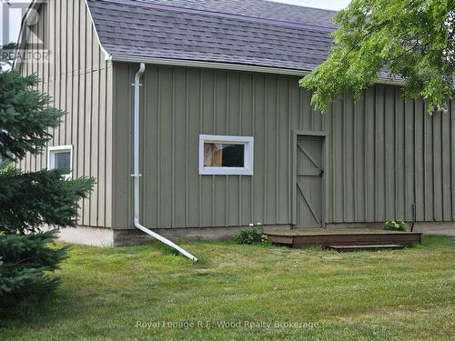 1442 Norfolk Cty Rd 28, Norfolk, ON - Outdoor