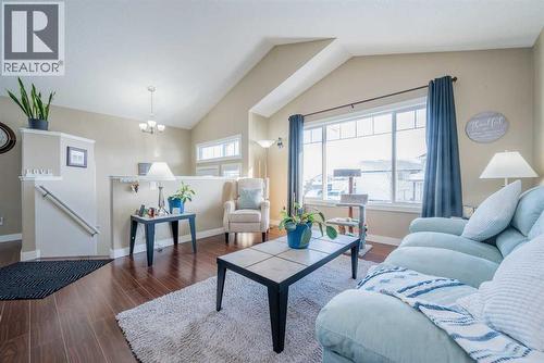 9540 93 Street, Wembley, AB - Indoor Photo Showing Living Room