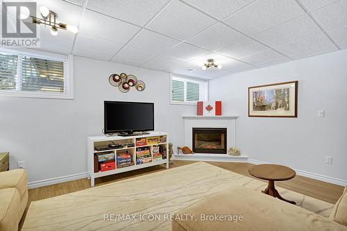 35 - 1241 Beaverbrook Avenue, London North (North A), ON - Indoor With Fireplace