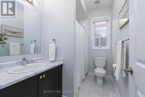 1044 Suddard Avenue, Oshawa, ON - Indoor Photo Showing Bathroom