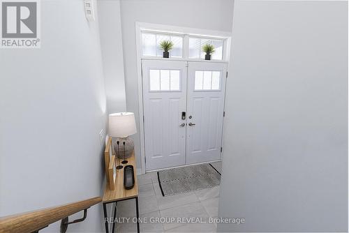1044 Suddard Avenue, Oshawa, ON - Indoor Photo Showing Other Room