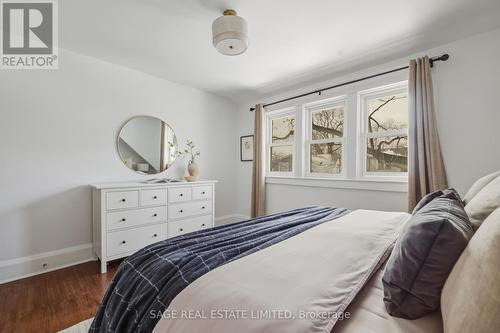 193 Gainsborough Road, Toronto, ON - Indoor Photo Showing Bedroom