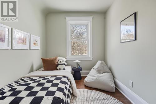193 Gainsborough Road, Toronto, ON - Indoor Photo Showing Bedroom
