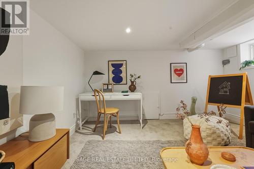 193 Gainsborough Road, Toronto, ON - Indoor