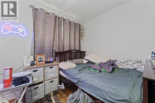 1366 Moy Avenue, Windsor, ON - Indoor Photo Showing Bedroom