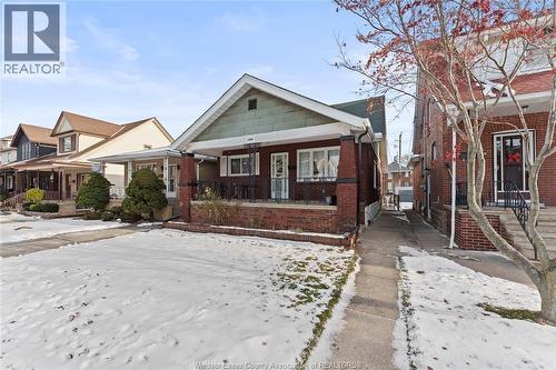 1366 Moy Avenue, Windsor, ON - Outdoor With Facade