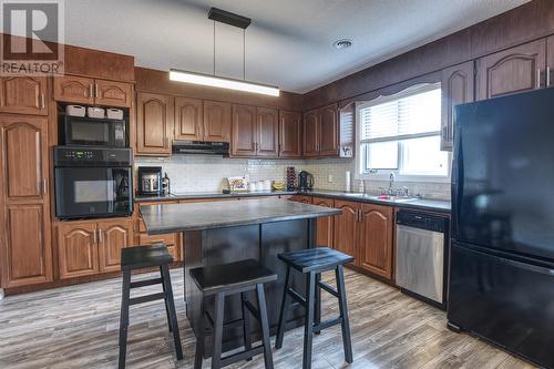 20 Mercers Road, Conception Bay South, NL - Indoor Photo Showing Kitchen