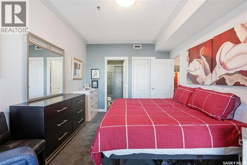 239 623 Saskatchewan Crescent W, Saskatoon, SK - Indoor Photo Showing Bedroom