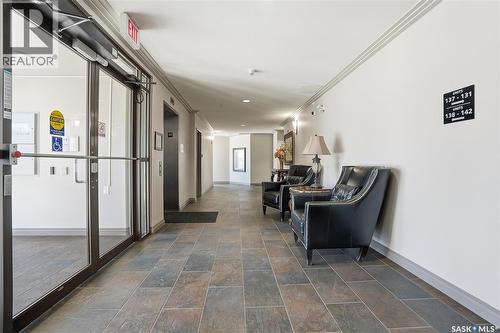 239 623 Saskatchewan Crescent W, Saskatoon, SK - Indoor Photo Showing Other Room