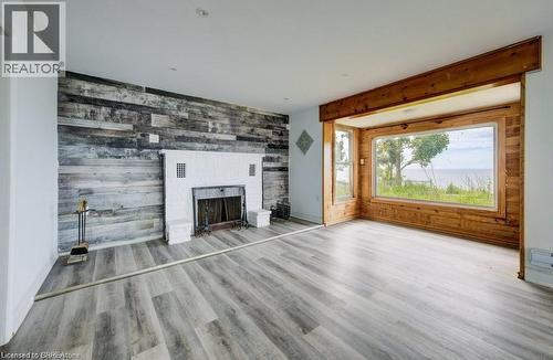 41 Derner Line, Dunnville, ON - Indoor With Fireplace