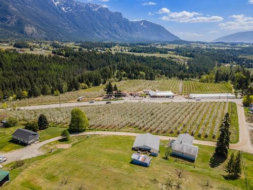 3851 3 Highway, Erickson, BC 