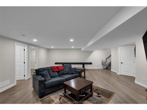 40 Cabot Trail, Chatham, ON 