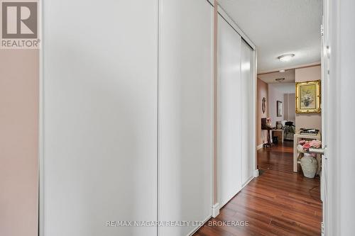 601 - 6390 Huggins Street, Niagara Falls (Stamford), ON - Indoor Photo Showing Other Room