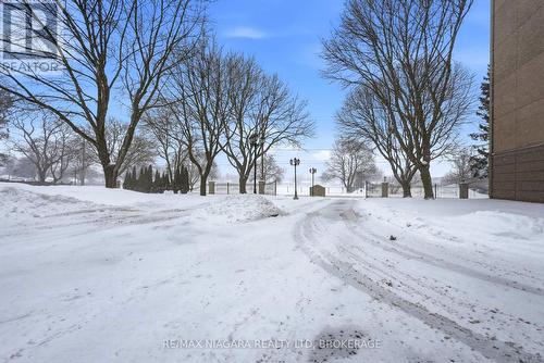 601 - 6390 Huggins Street, Niagara Falls (Stamford), ON - Outdoor With View