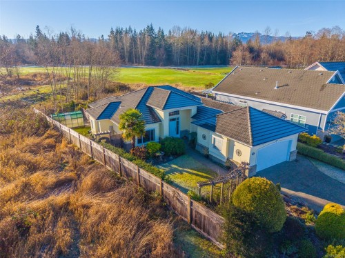 656 Morningstar Dr, Parksville, BC 