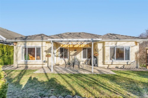 656 Morningstar Dr, Parksville, BC 