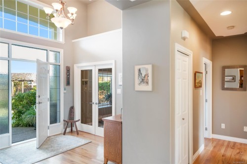 656 Morningstar Dr, Parksville, BC 