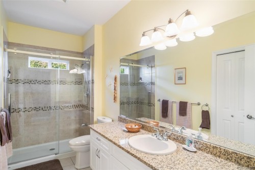 656 Morningstar Dr, Parksville, BC 