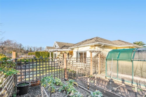 656 Morningstar Dr, Parksville, BC 