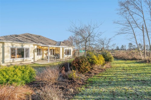 656 Morningstar Dr, Parksville, BC 