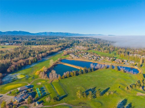 656 Morningstar Dr, Parksville, BC 